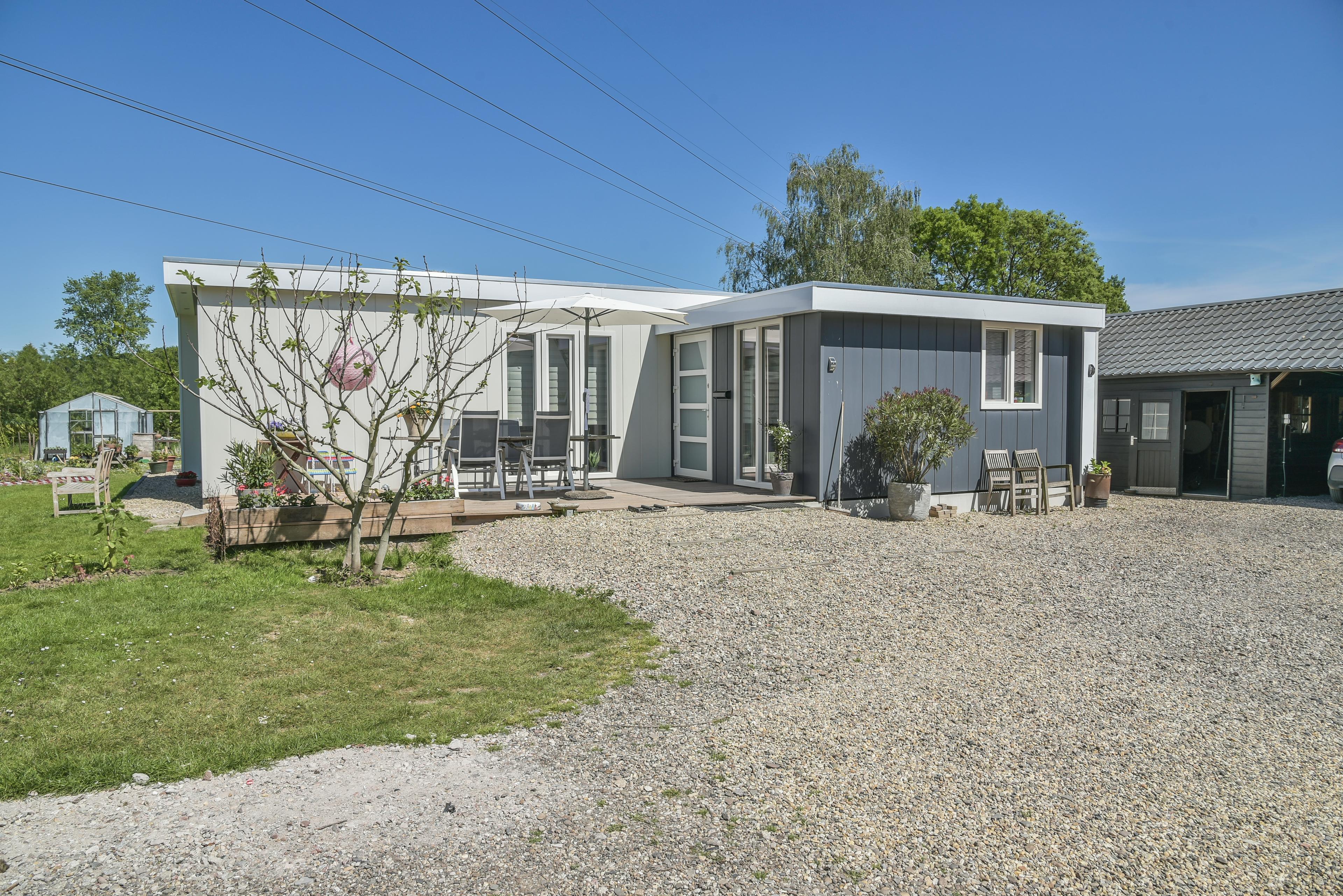 Mantelzorgwoning Model - Verbena - 2 kleuren kunststof buitenbekleding