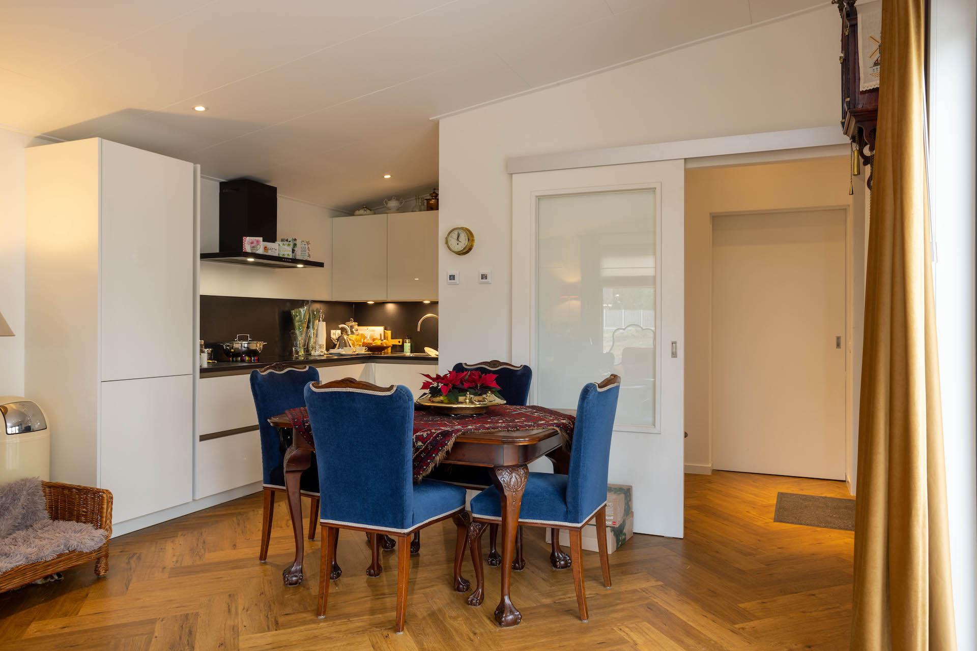 Mantelzorgwoning Model Lavendel – woonkamer met brede schuifdeur