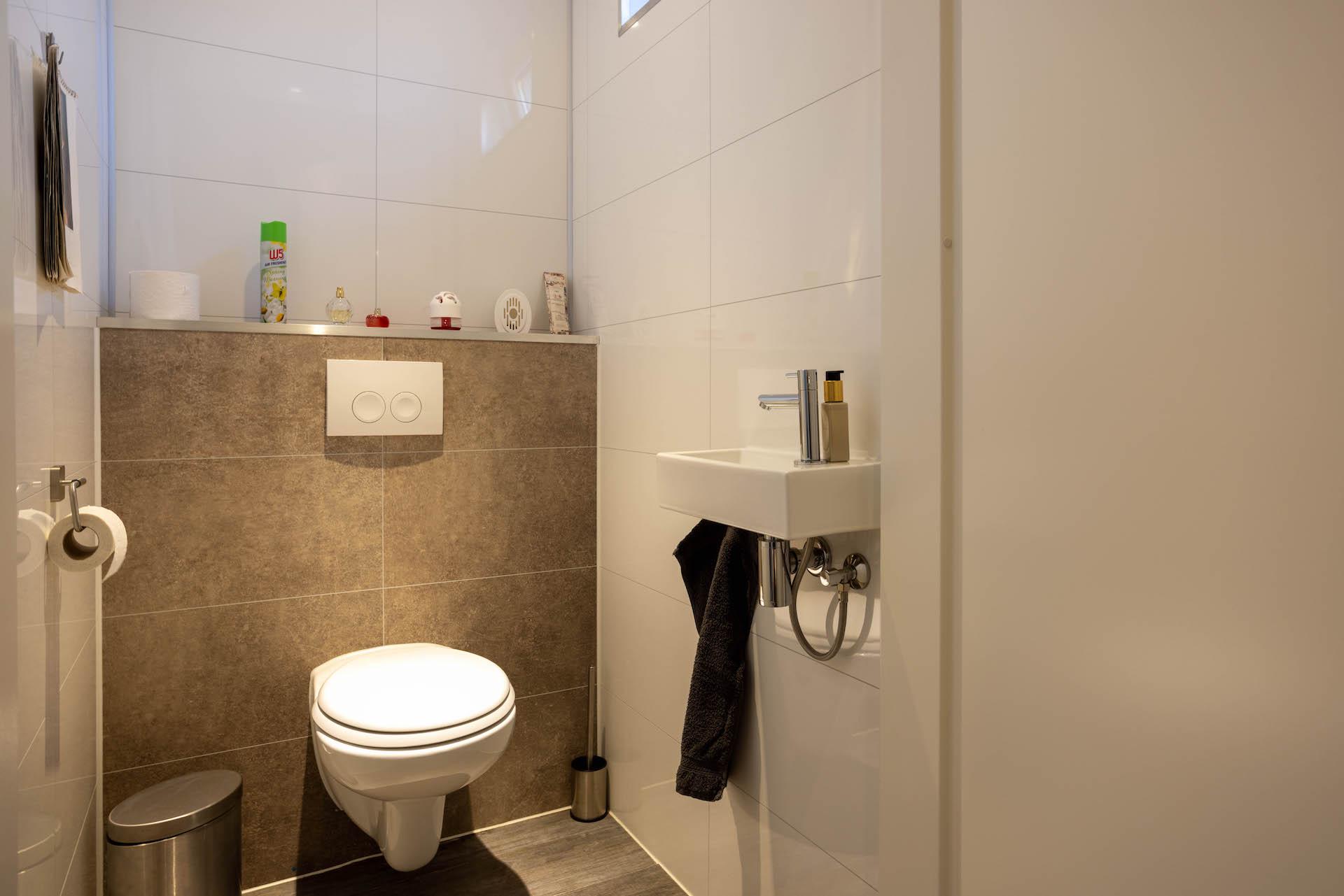 Mantelzorgwoning Model Pioen – tweede toilet