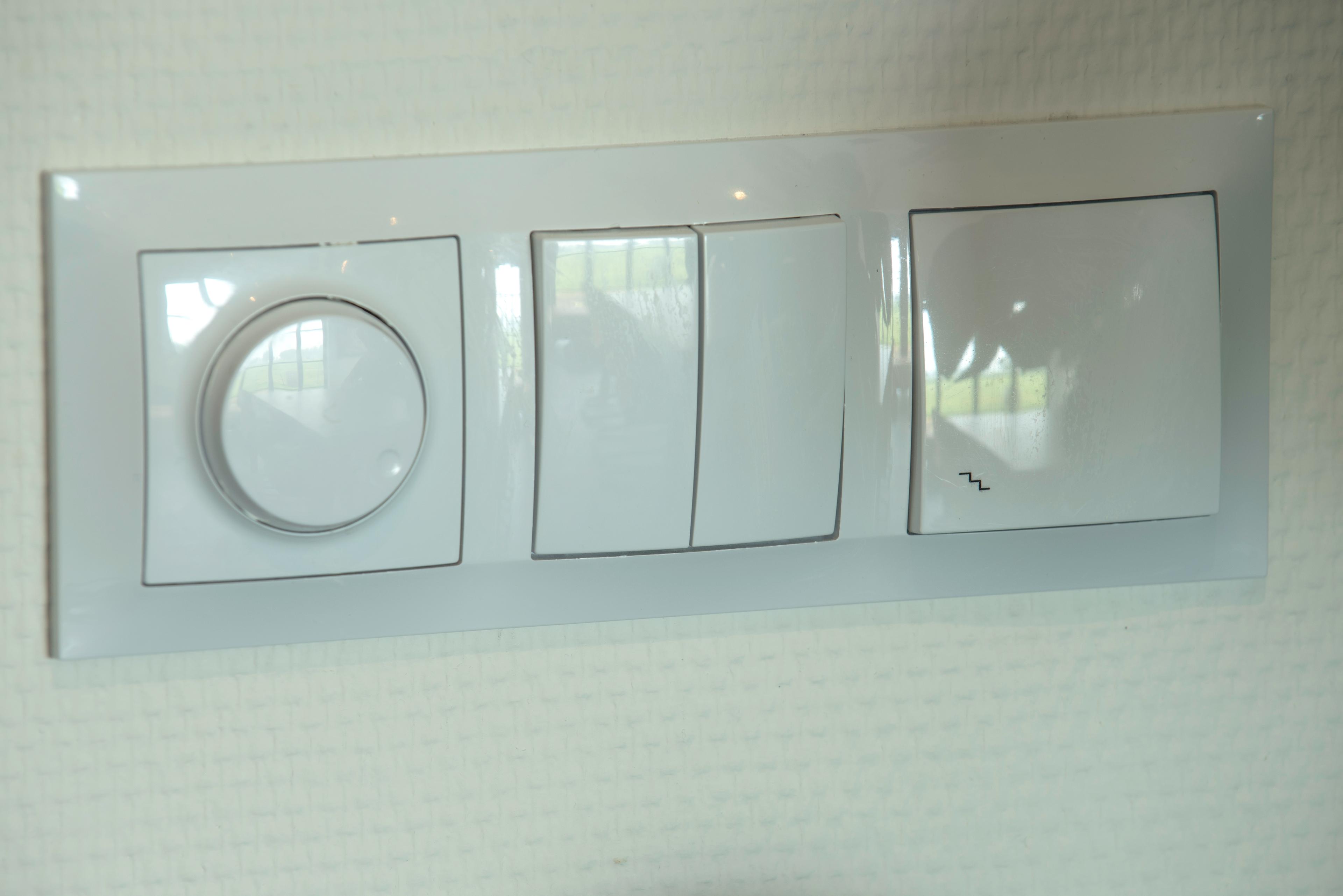 Mantelzorgwoning Model - Sering - schakelaar, dimmer en wandcontactdoos