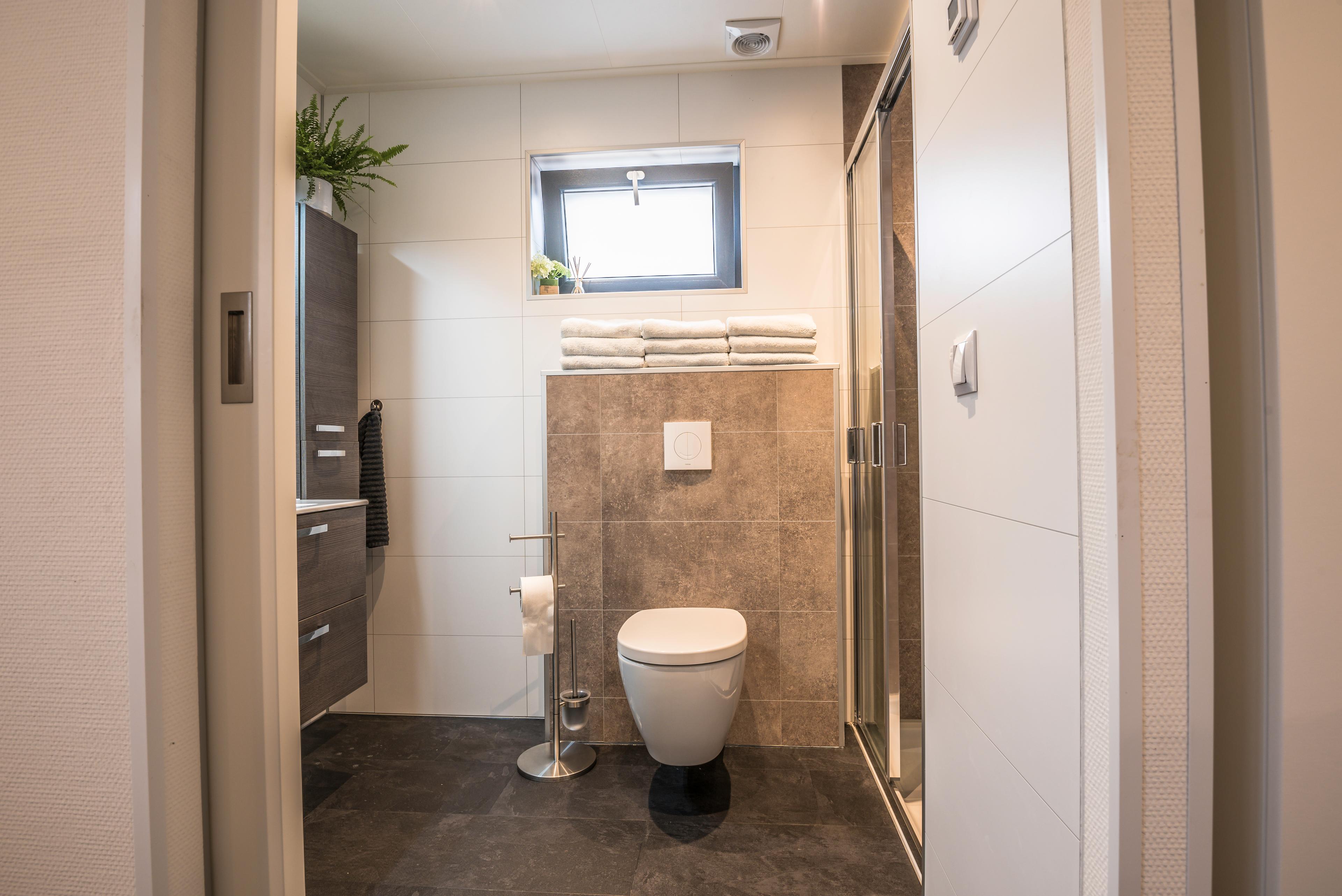 Mantelzorgwoning Model - Sering - toilet badkamer