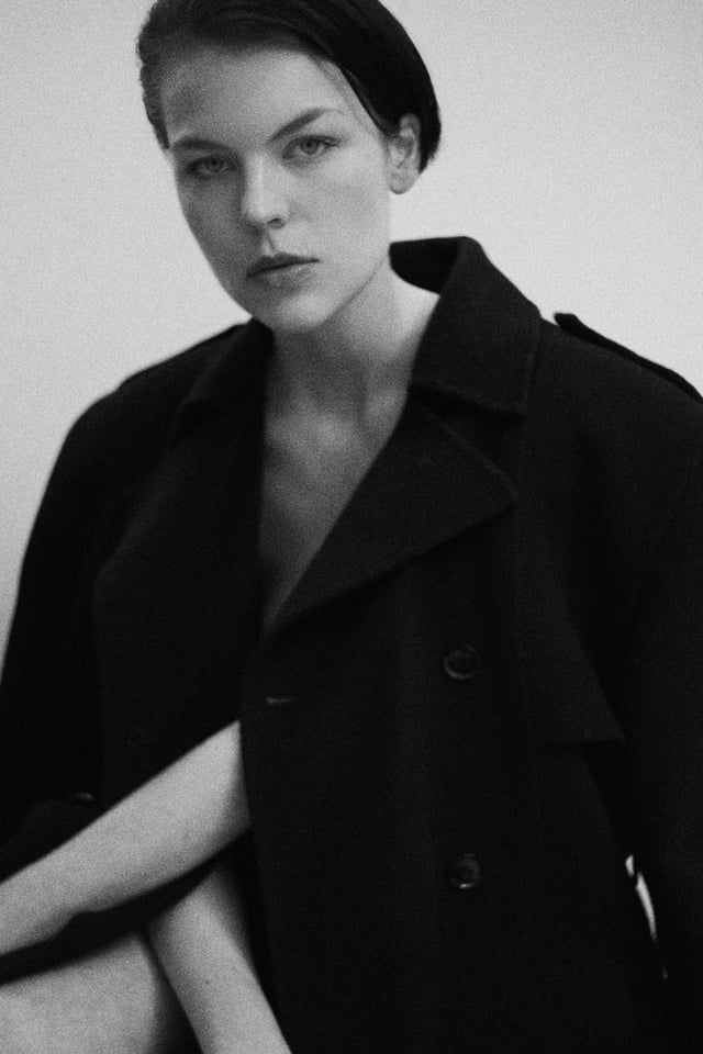 1-lea-gabriele-renna-studio-paris-agency.jpg
