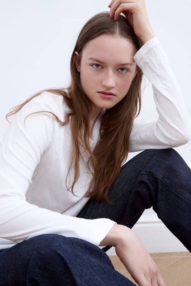 dfaaa26d-b93a-4cb1-8cfc-3292f06cfb1d.jpg