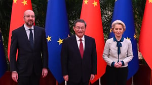 歐盟理事會主席米歇爾（Charles Michel）、歐盟執委會主席范德賴恩（Ursula von der Leyen）和中國國務院總理李強