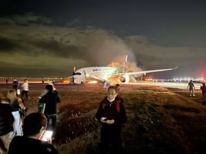 羽田機場日航A350空巴起火2