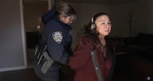 紐約女子房屋遭非法侵佔 換鎖趕人反被逮捕？