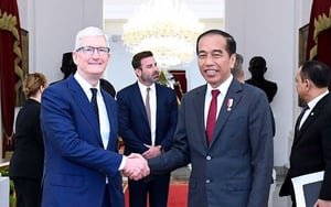 蘋果（Apple）執行長庫克（Tim Cook）、印尼總統佐科威（Joko Widodo）