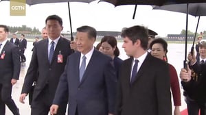 中國國家主席習近平、法國總理艾塔爾（Gabriel Attal）