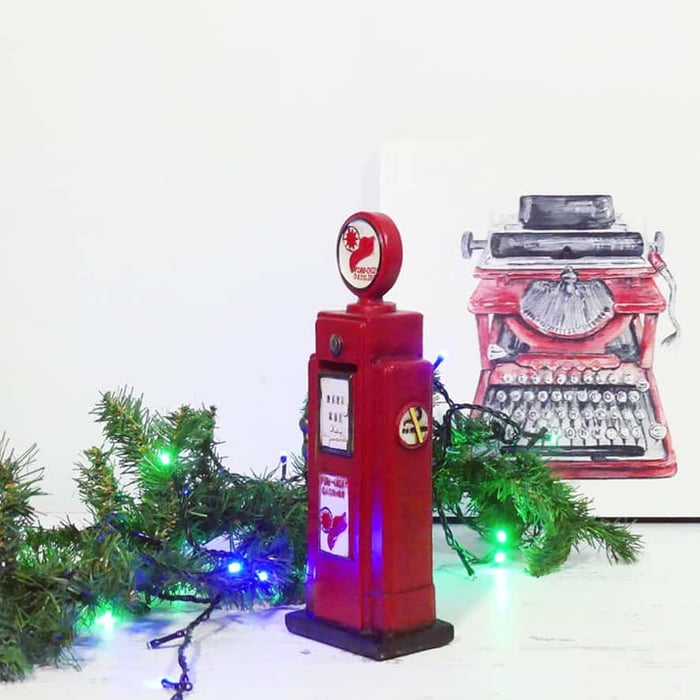 Salvadanaio pompa benzina rossa, decoro natalizio vintage 4