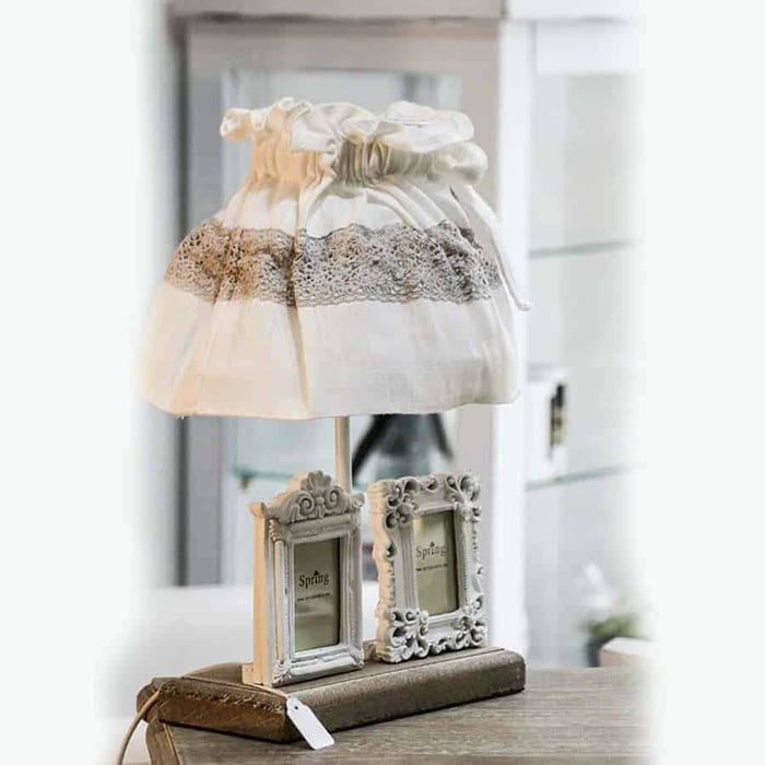Lampada da tavolo Romantic stile Shabby Chic con 2 portafoto • Arredamento  Rionova