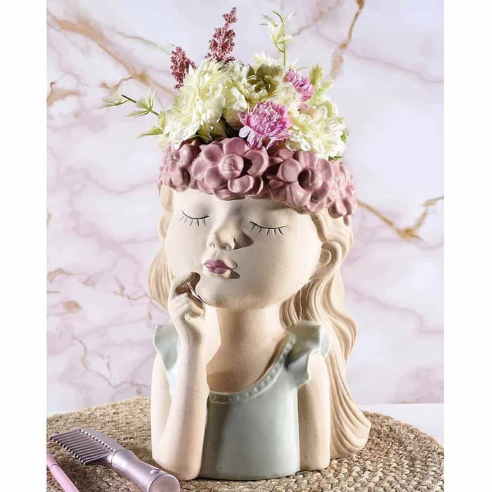 Vaso viso donna in porcellana opaca colorata con corona di fiori 1