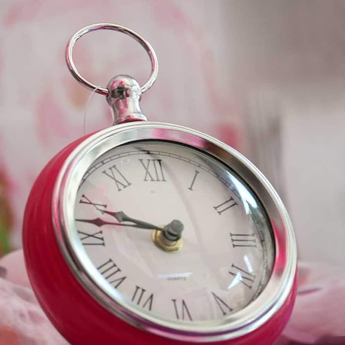 Orologio da tavolo in metallo Lorenzon "Pink Timetable" 2