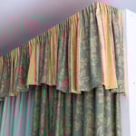 Tenda con mantovana damascata e doppio binario, "Gemma"