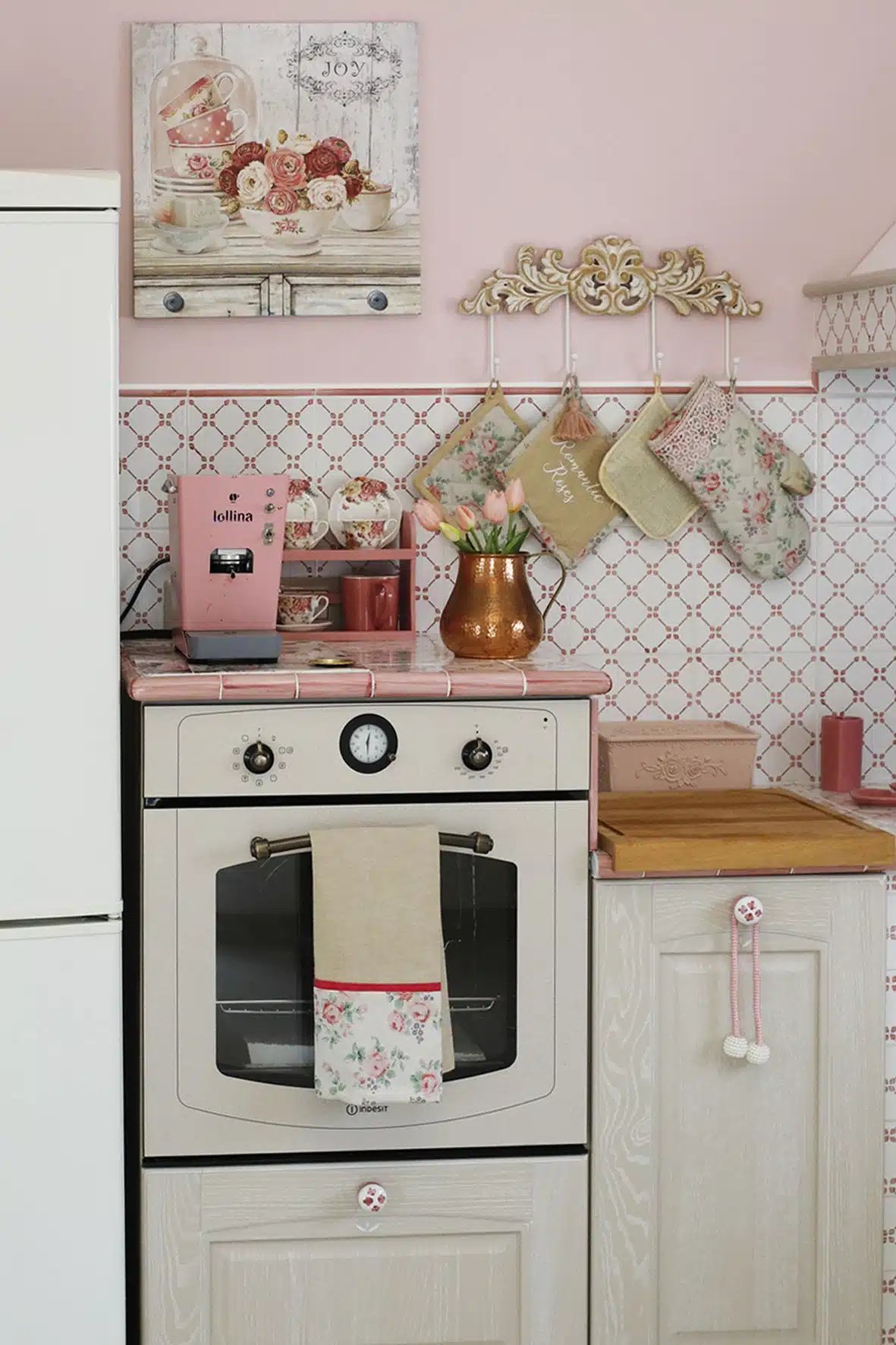 Incantevole e funzionale: una cucina su misura arredata in stile Country Chic 19