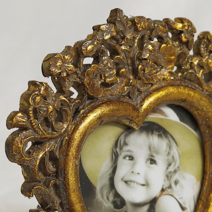 Cornice Portafoto da poggio “Coeur” in resina foglia oro, stile barocco 2