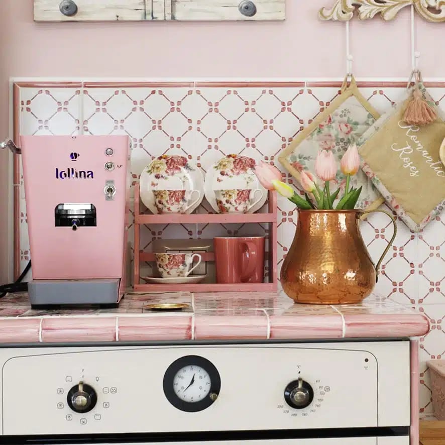 Incantevole e funzionale: una cucina su misura arredata in stile Country Chic 9