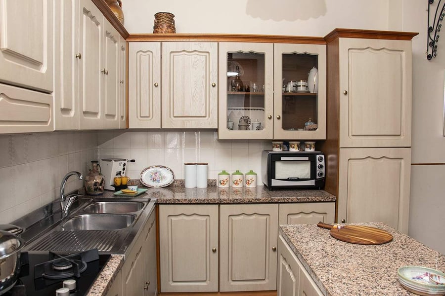 Lavori di restyling, cucina anni ’80 8