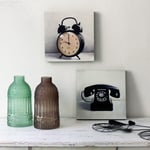 Set 2 quadri vintage, telefono e sveglia