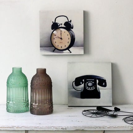 Set 2 quadri vintage, telefono e sveglia