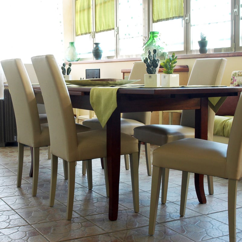 Ammodernamento di un salone con Mobili di Famiglia Rivisitati: Un Progetto di Restyling dal Cuore Antico 8 Ammodernamento di un salone con Mobili di Famiglia Rivisitati: Un Progetto di Restyling dal Cuore Antico 8