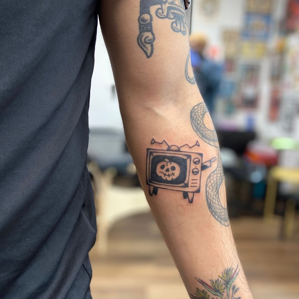 Three Bird Tattoo 3