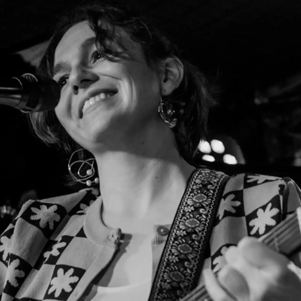 Juliette Delas Trio 1