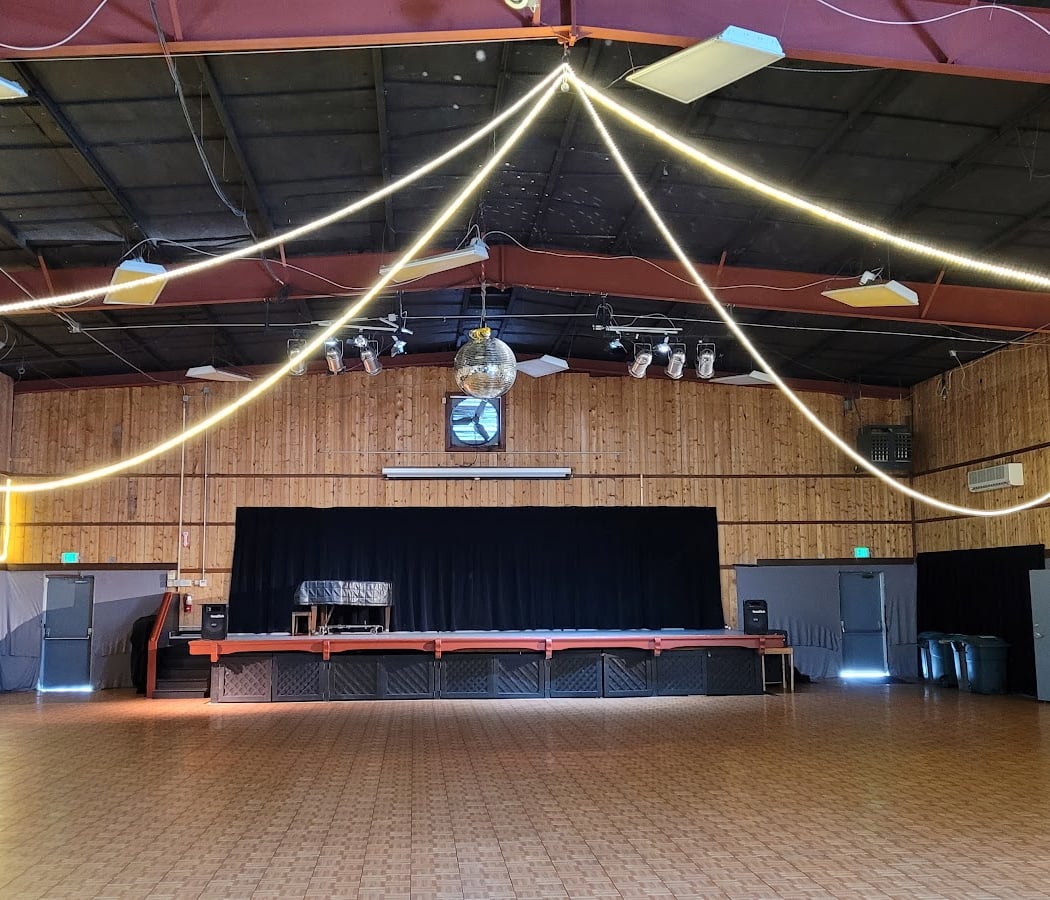 Morris Dance Workshops with Apple Tree Morris 3