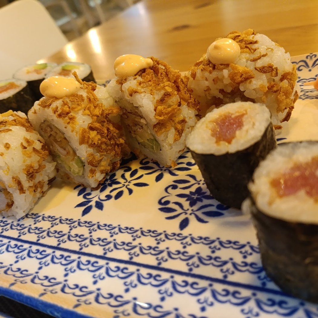 Restaurante Japonés - JING SUSHI BAR 3