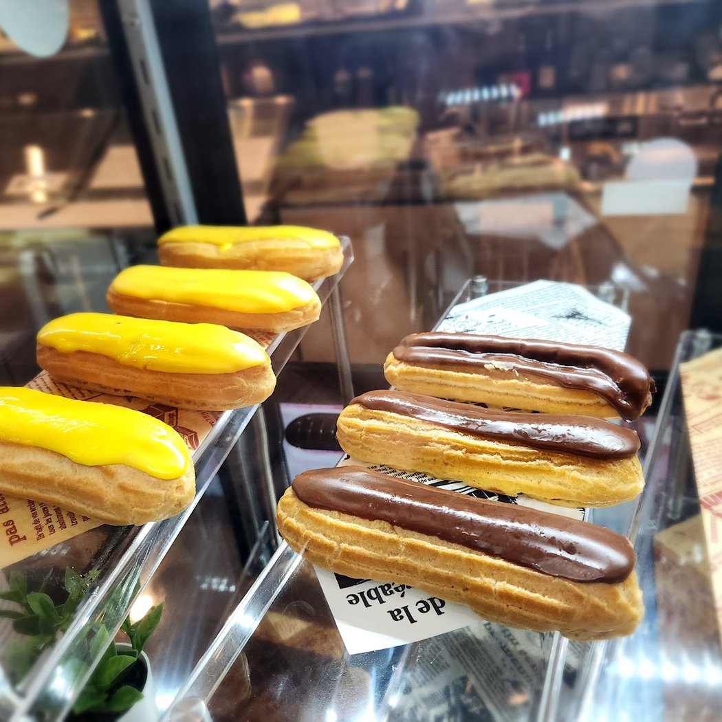 Julieat's Bubble Tea & Dessert Cafe 4