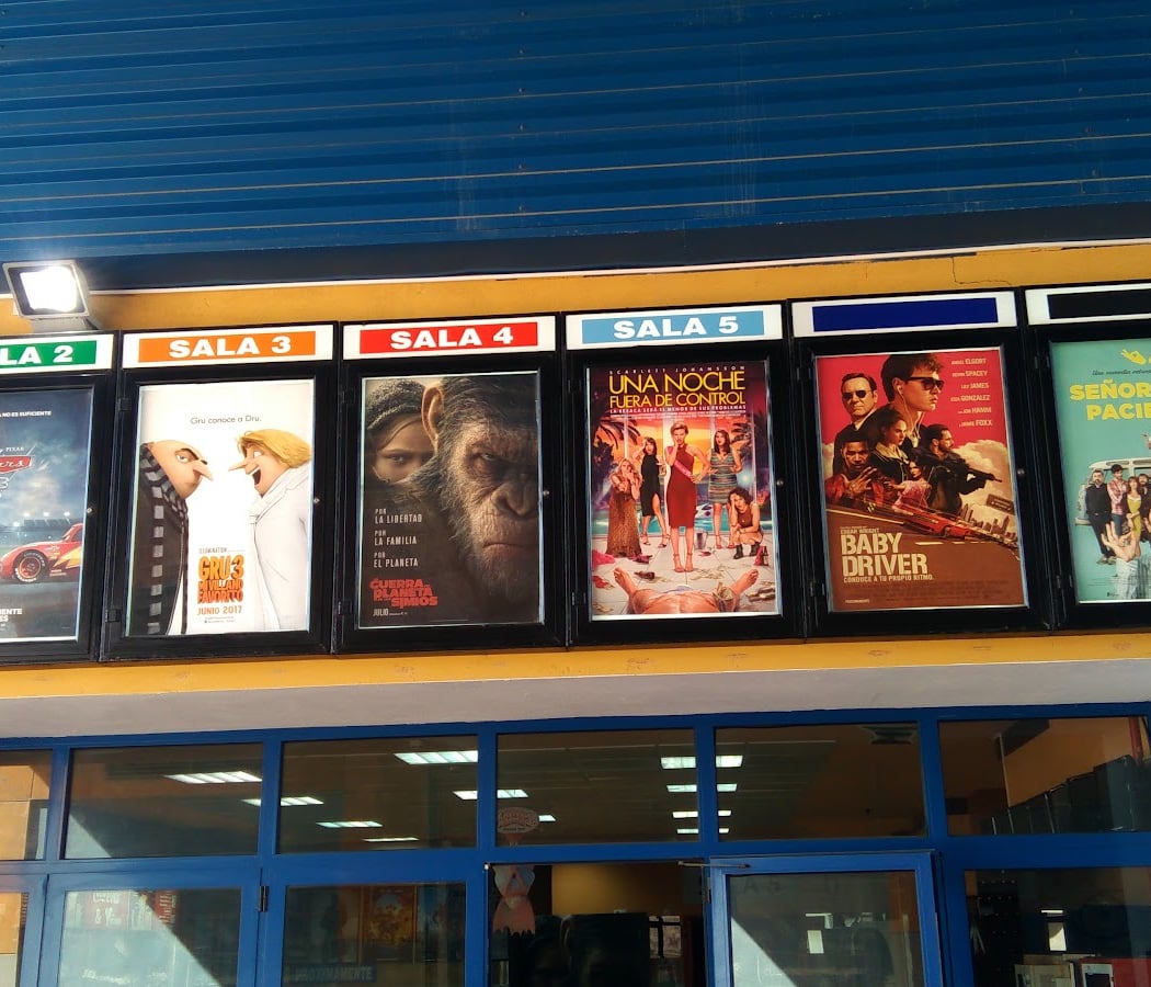 Cines Victoria Rota 3