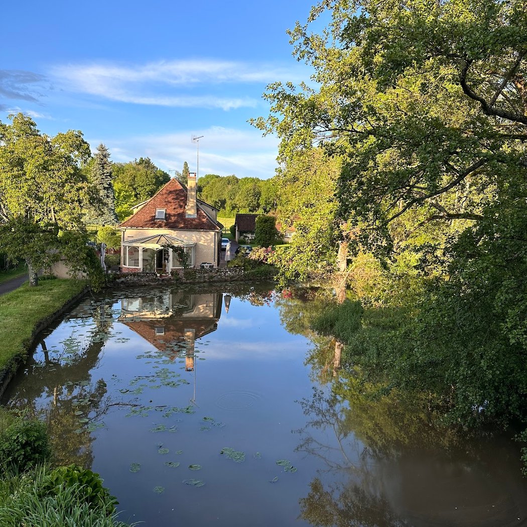 Chambres d'hôtes Le Moulin Grenon - Mezilles 1