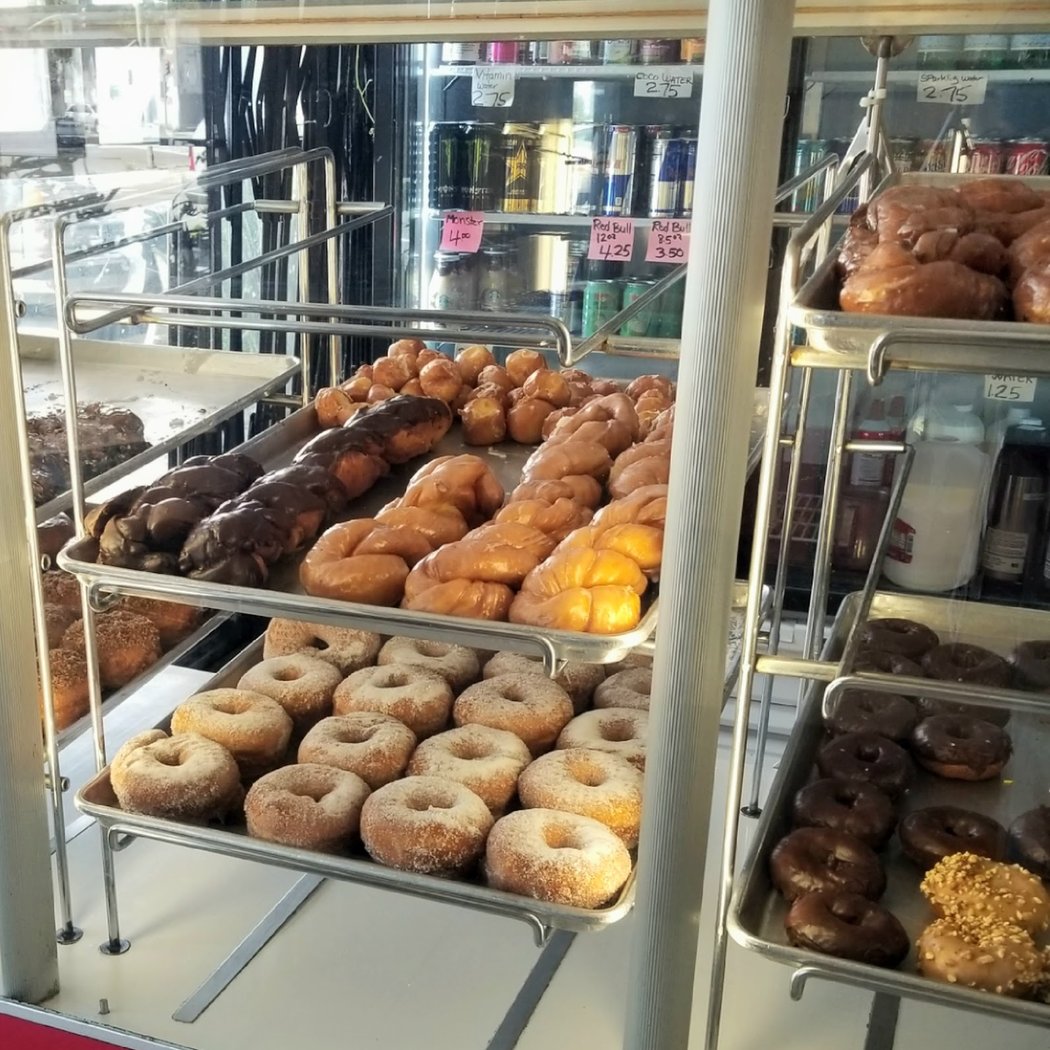 Dick's Donuts 1