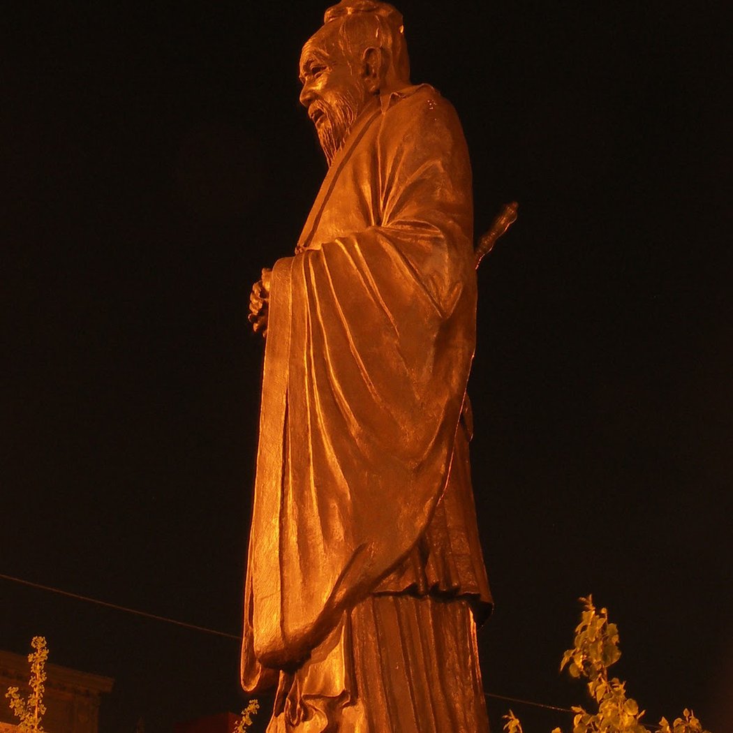 Confucius Statue 3