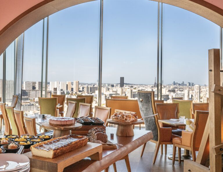 Brunch at TOO Restaurant