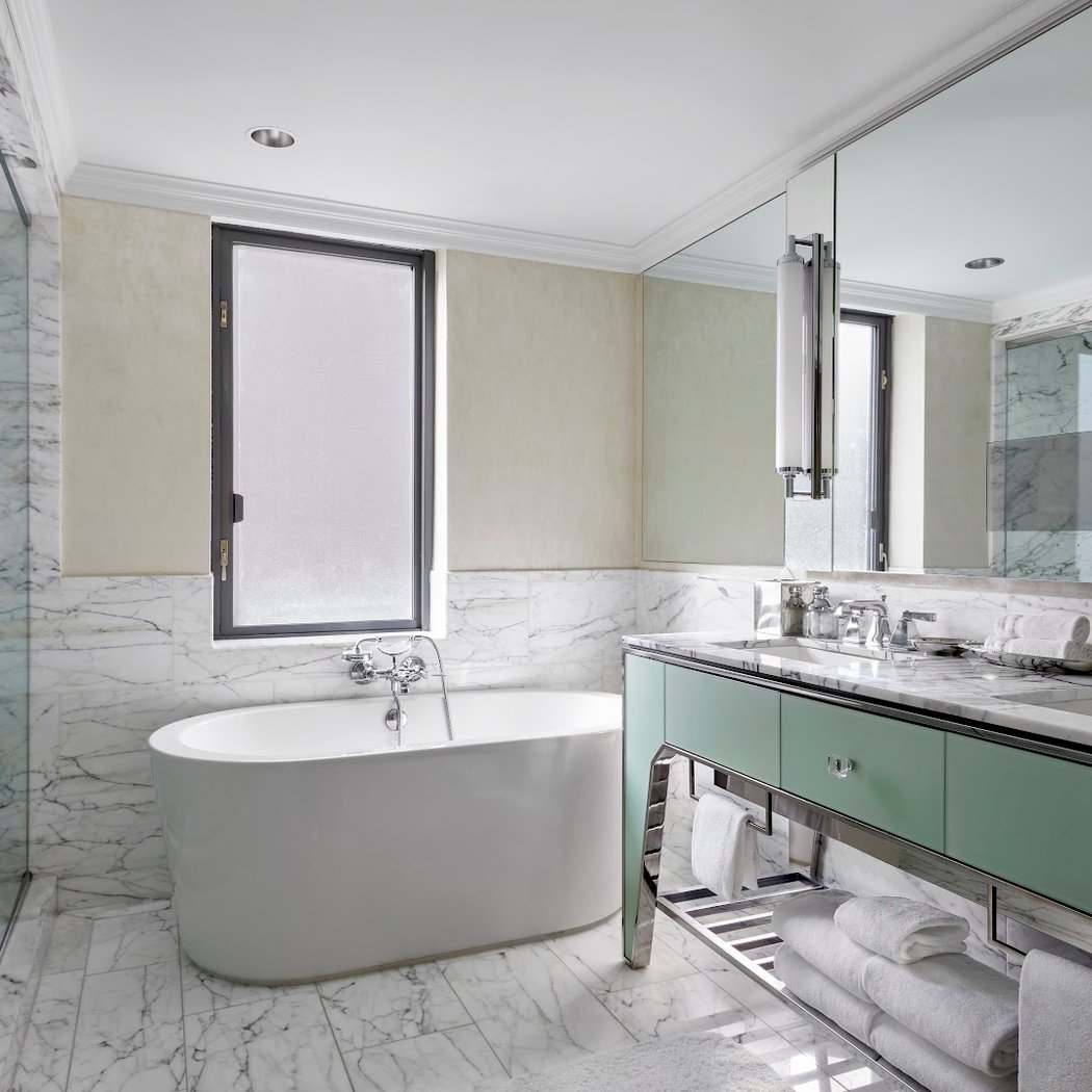 Loews Regency New York 3