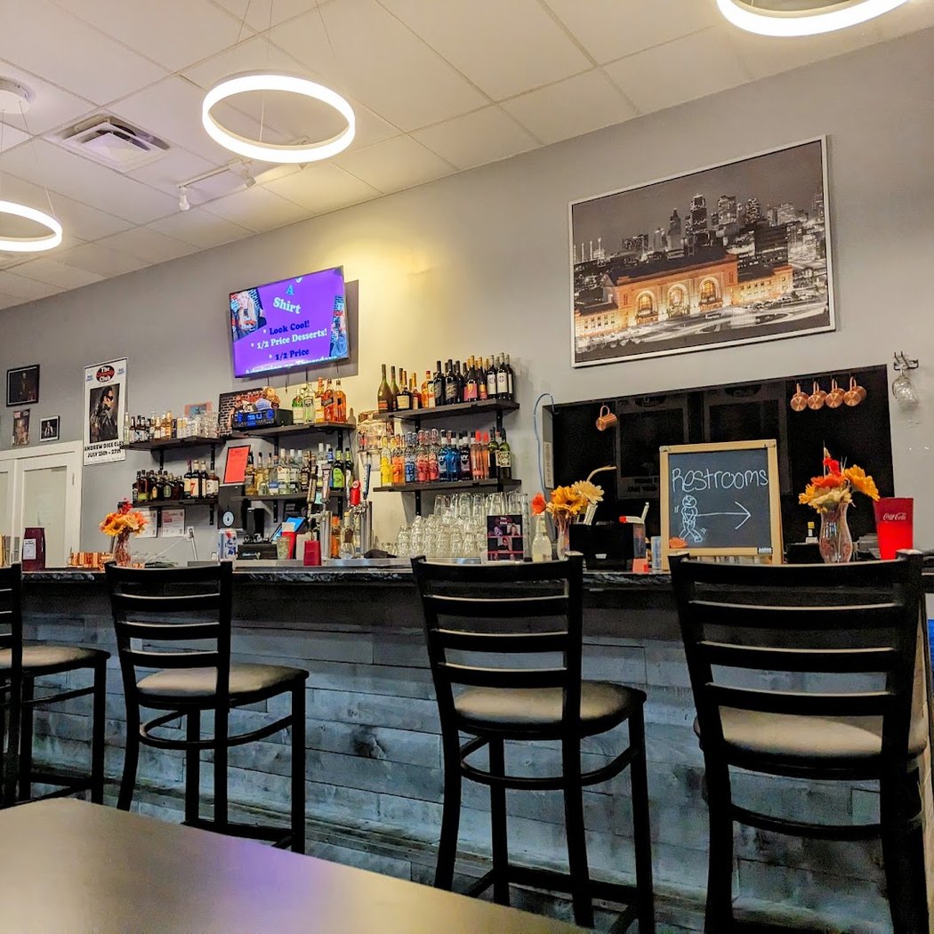 The Comedy Club of Kansas City 3