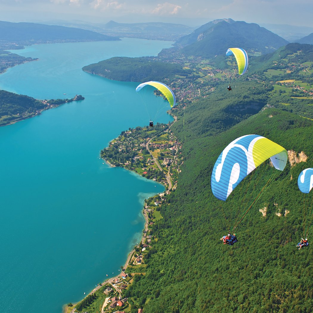Adrenaline Paragliding Annecy 1