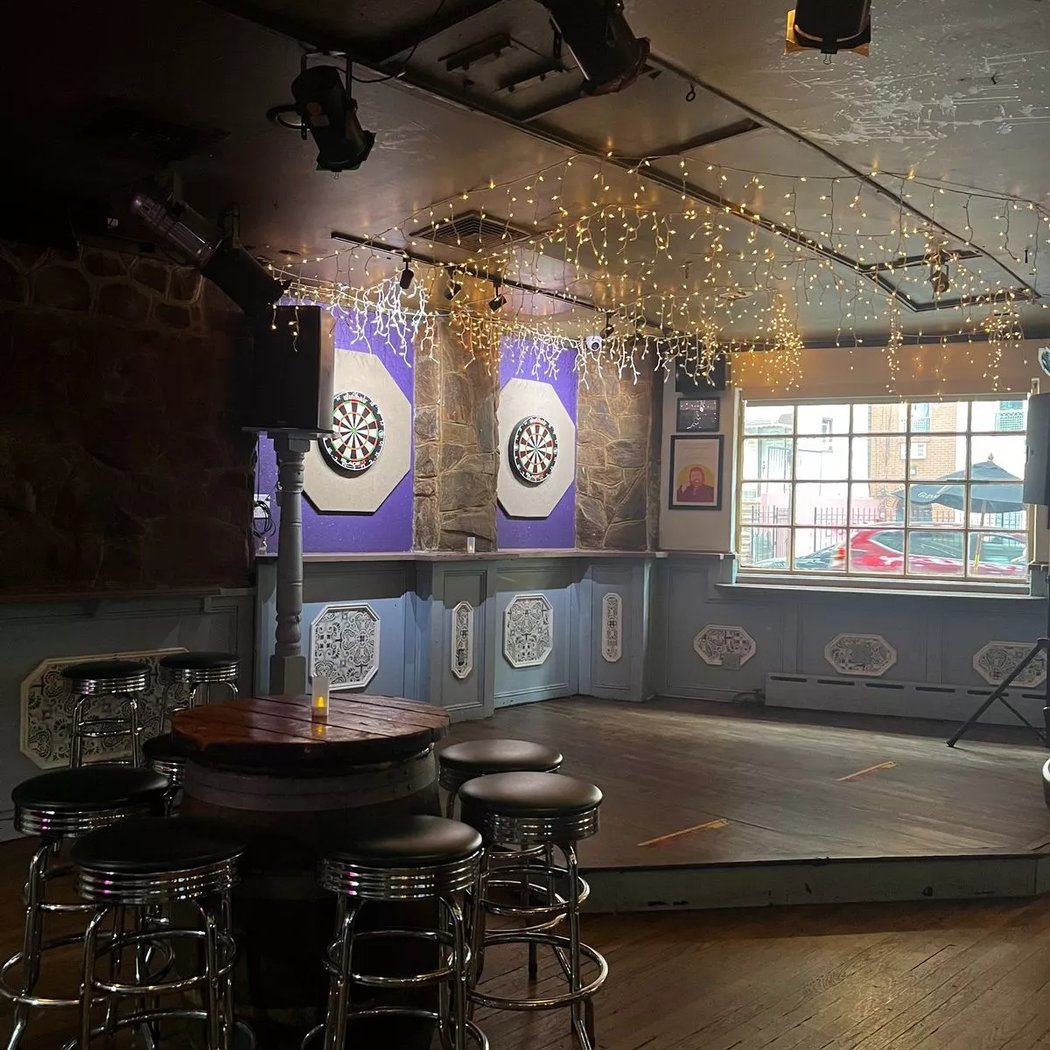 Karaoke Every Thursday 2
