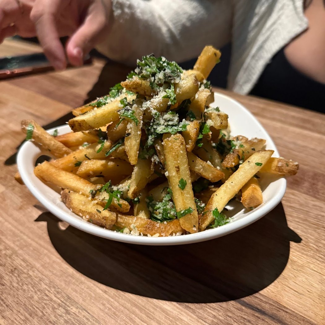 Yard House 3