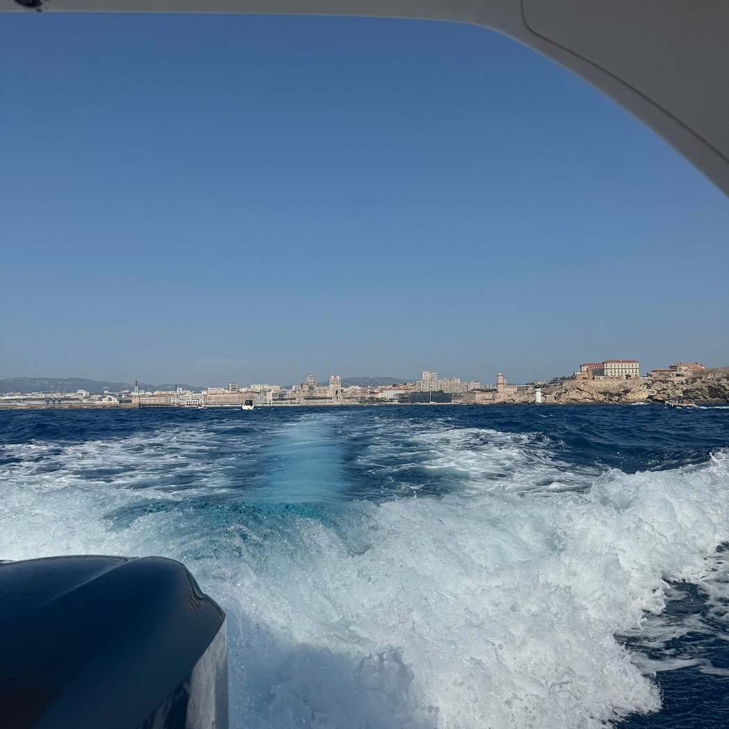 Plus Belle La Mer 3