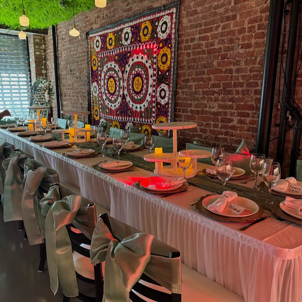 Anvar’s Restaurant 3