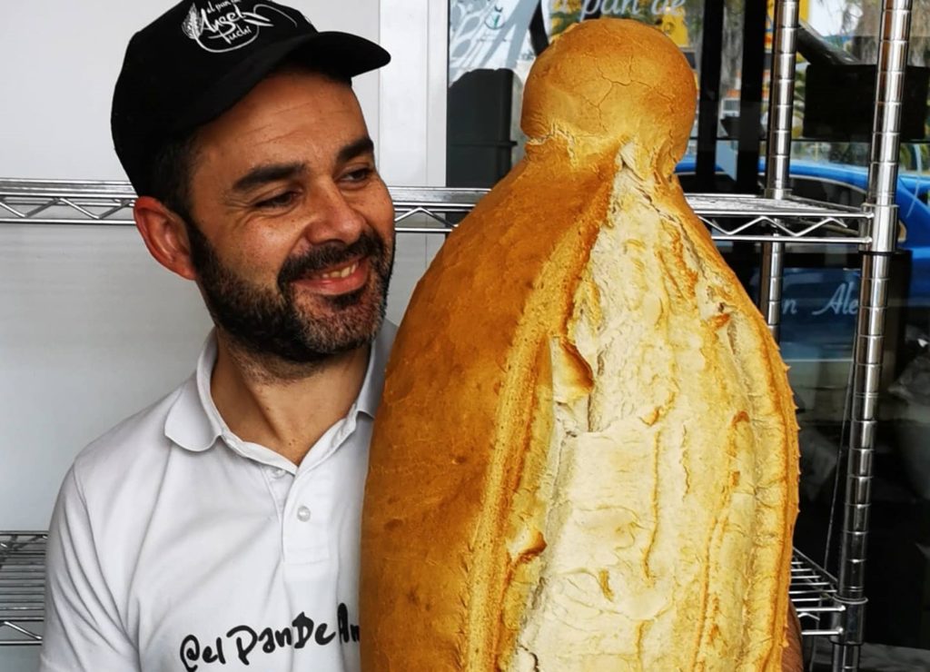 Ángel Puchi Panadería 3