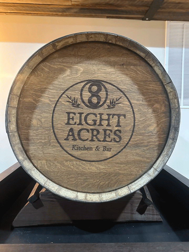 Eight Acres Kitchen & Bar 2