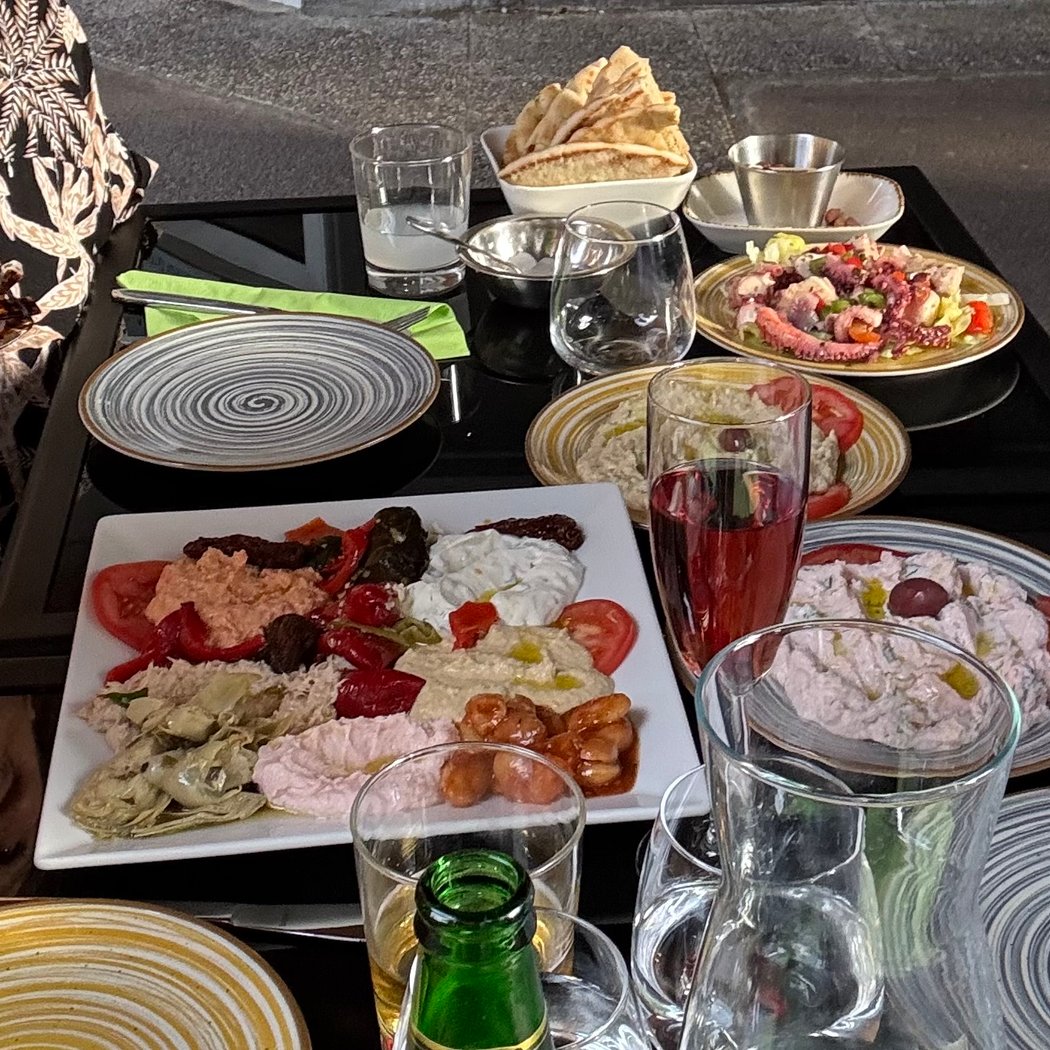 Chez Aris 3