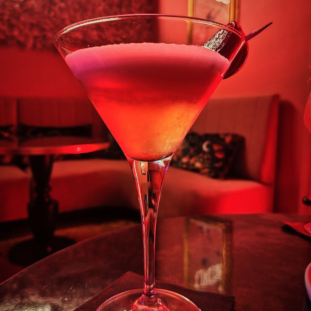 Frou Frou Cocktail Club 3
