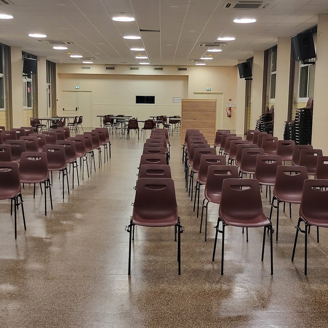 Salle des fêtes Jean Jaurès 3