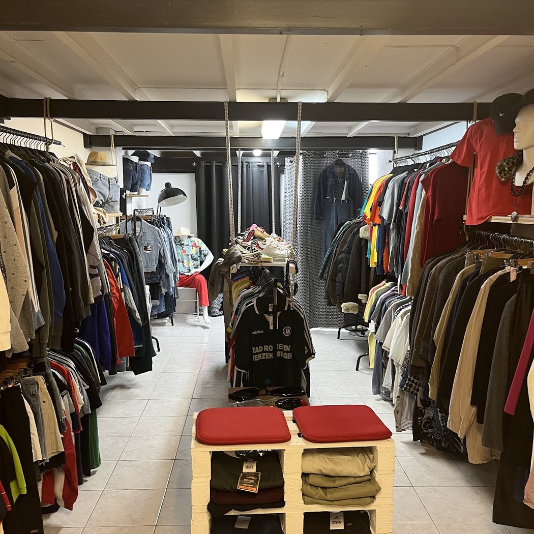 89 Store 1