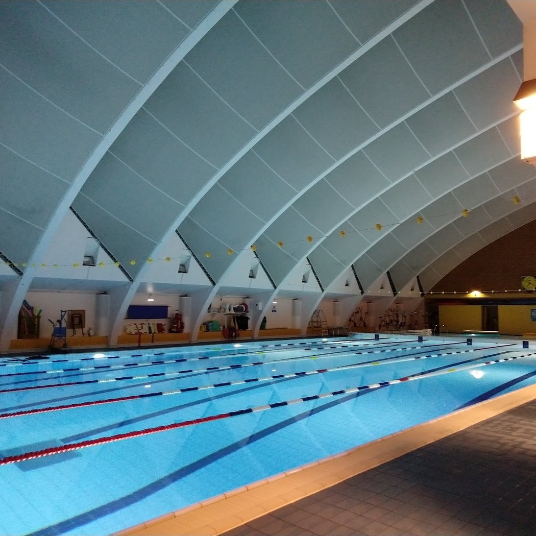 Piscine Robert Belvaux 1