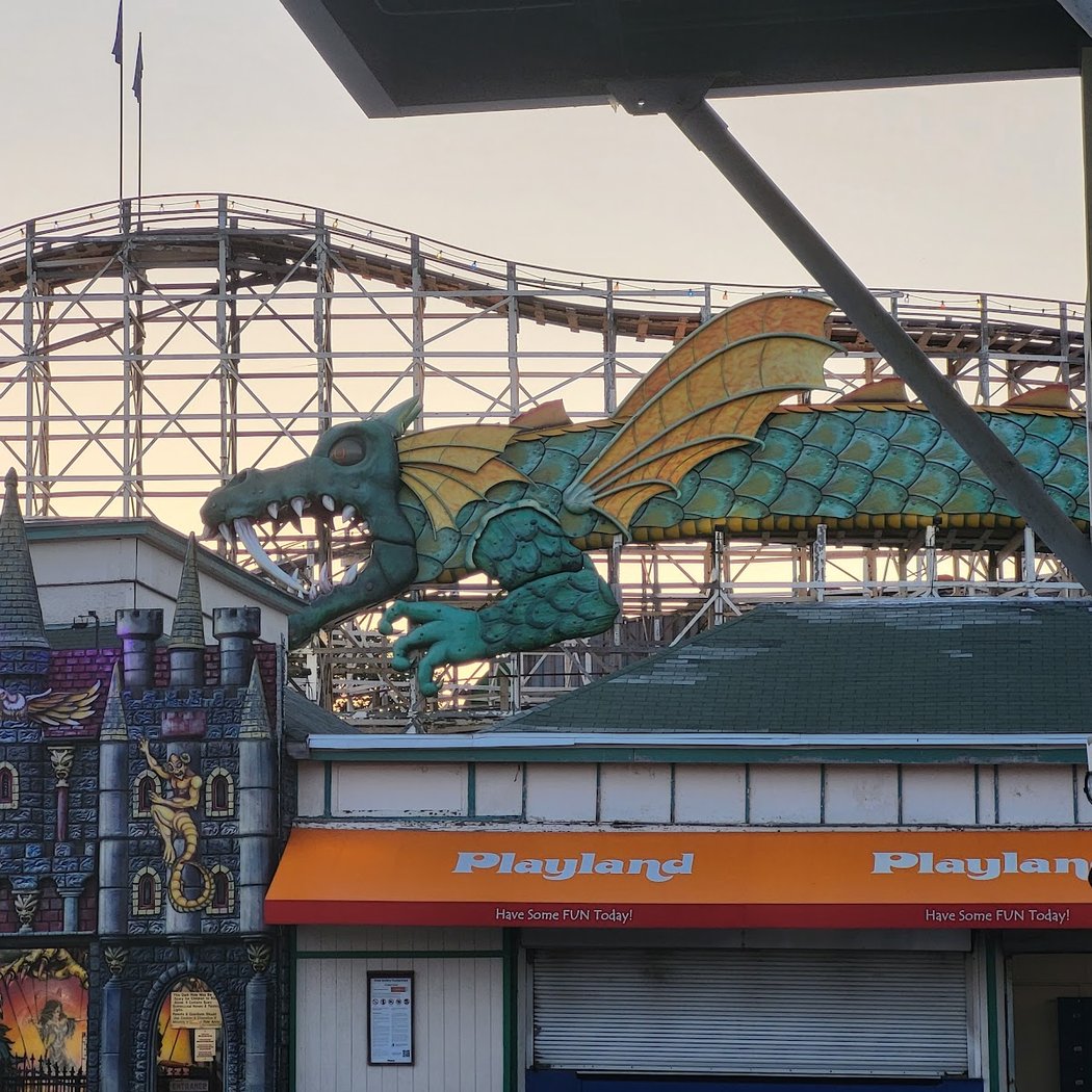 Dragon Coaster 1