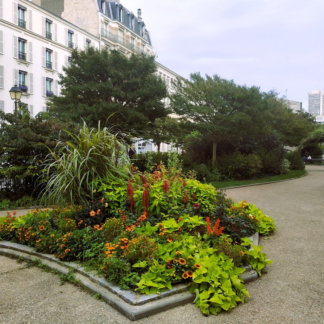 Jardin ouvert la nuit 2